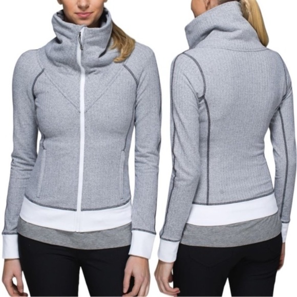 Lululemon zip sweater 8 - Picture 3 of 3